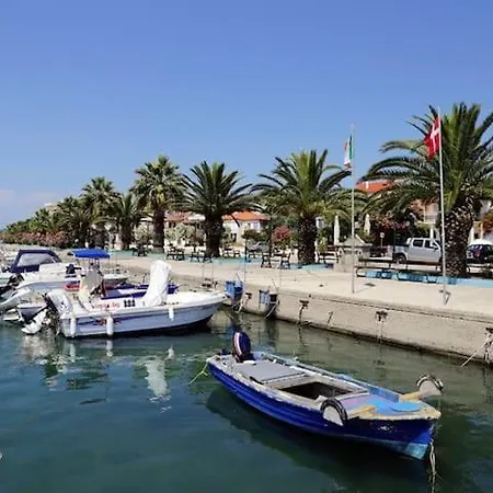 Lady Diana Kır Evi *